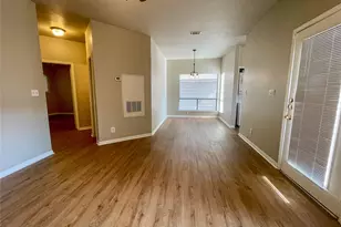 310 Pat Garrison St, San Marcos, TX 78666 - Photo 14