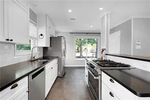 2617 W 49th 1/2 St, Austin, TX 78731 - Photo 2