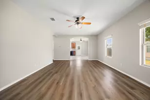 1200 Reagan Wells Dr, Hutto, TX 78634 - Photo 6
