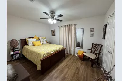 1015 Thackeray Lane, Pflugerville, TX 78660 - Photo 10