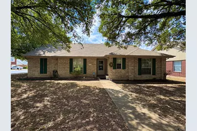 1015 Thackeray Lane, Pflugerville, TX 78660 - Photo 2