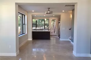 5621 Adams Ave, Austin, TX 78756 - Photo 6