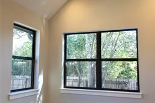 5621 Adams Ave, Austin, TX 78756 - Photo 2