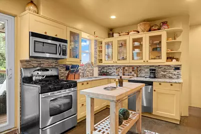 708 W Elizabeth Street, Austin, TX 78704 - Photo 14