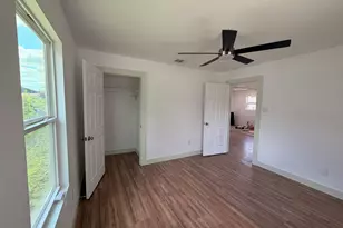 647 Erline Ave, San Antonio, TX 78237 - Photo 18