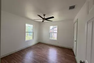 647 Erline Ave, San Antonio, TX 78237 - Photo 24