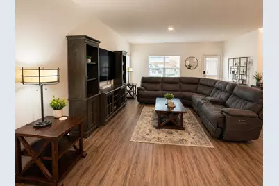 108 Blue Blaze Trail, Georgetown, TX 78628 - Photo 2