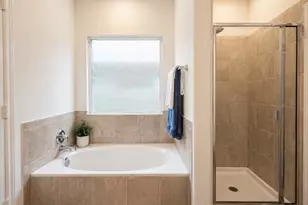 108 Blue Blaze Trl, Georgetown, TX 78628 - Photo 12