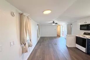104 Castillo St, Kyle, TX 78640 - Photo 8
