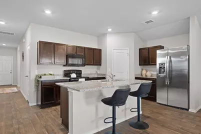 15217 Upland Willow Road, Austin, TX 78724 - Photo 4