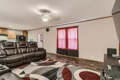 517 Crossroads Drive, Dale, TX 78616 - Photo 10