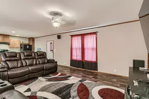 517 Crossroads Dr, Dale, TX 78616 - Photo 10