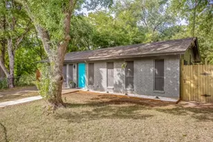 1109 Gardner Cove, Austin, TX 78721 - Photo 2