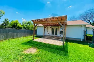 13000 Pollard Dr, Austin, TX 78727 - Photo 24