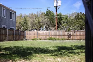 20502 Bonanza St, Lago Vista, TX 78645 - Photo 10