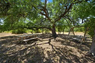 120 Craigen Rd, Liberty Hill, TX 78642 - Photo 36