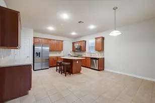 185 Hometown Pkwy, Kyle, TX 78640 - Photo 12
