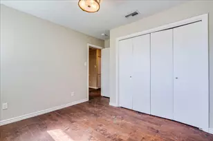 1411 Norwalk Ln, Austin, TX 78703 - Photo 12
