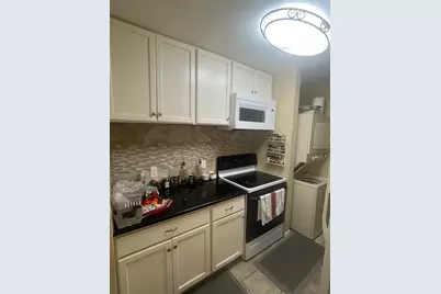 712 21st Street W #201, Austin, TX 78705 - Photo 2