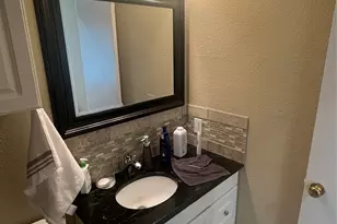 712 21st Street W, Austin, TX 78705 - Photo 10