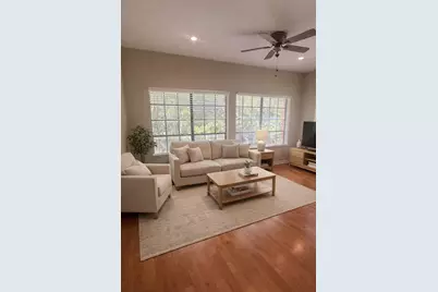 712 21st Street W #201, Austin, TX 78705 - Photo 10