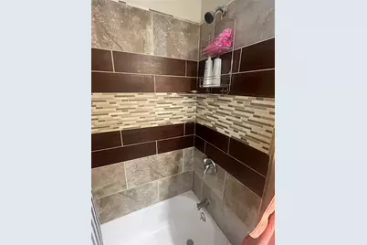 712 21st Street W #201, Austin, TX 78705 - Photo 12