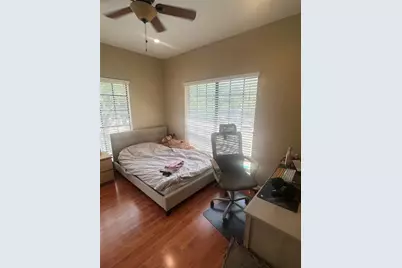 712 21st Street W #201, Austin, TX 78705 - Photo 12