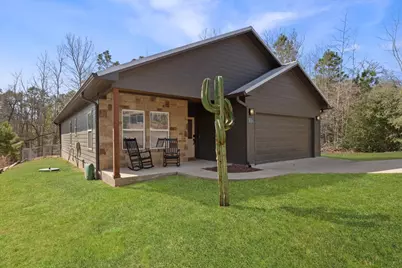 107 E Keamuku Court, Bastrop, TX 78602 - Photo 2