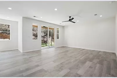 473 Tahitian Drive, Bastrop, TX 78602 - Photo 6
