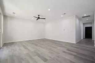 473 Tahitian Dr, Bastrop, TX 78602 - Photo 8