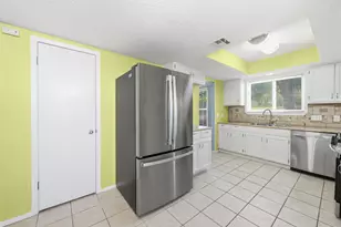 8308 Hanbridge Ln, Austin, TX 78736 - Photo 4