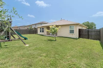 112 Hawkins Court, Hutto, TX 78634 - Photo 36