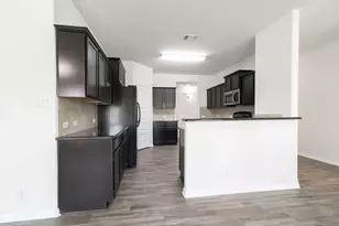 112 Hawkins Ct, Hutto, TX 78634 - Photo 10