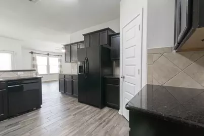112 Hawkins Court, Hutto, TX 78634 - Photo 12