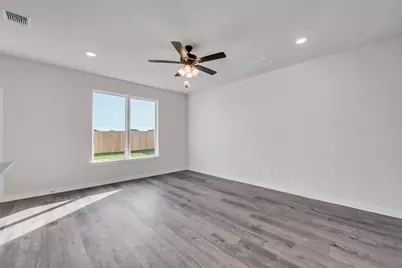 254 Boatright Boulevard, Jarrell, TX 76537 - Photo 32