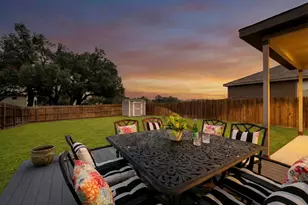 809 Whitman Ave, Georgetown, TX 78626 - Photo 2