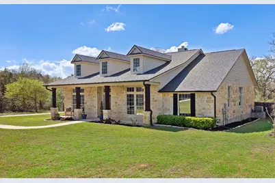 142 Carriage Court, Bastrop, TX 78602 - Photo 2