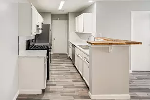 8112 West Gate Blvd, Austin, TX 78745 - Photo 8
