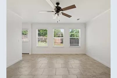 10125 Deer Chase Trail, Austin, TX 78747 - Photo 4