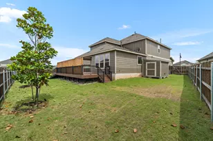 525 Compania Cove, Liberty Hill, TX 78642 - Photo 30