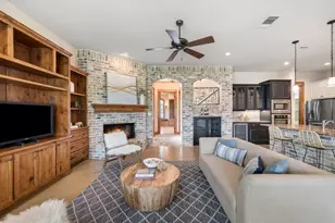 19 Chandon Ln, Lakeway, TX 78734 - Photo 10