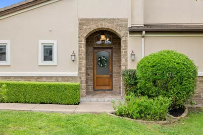19 Chandon Lane, Lakeway, TX 78734 - Photo 2