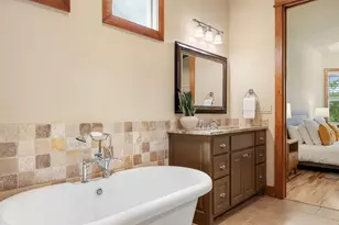19 Chandon Ln, Lakeway, TX 78734 - Photo 20