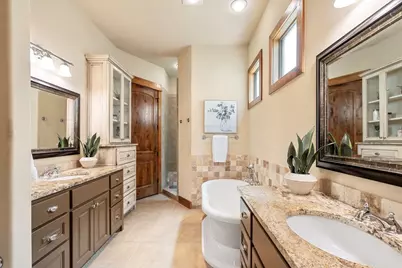 19 Chandon Lane, Lakeway, TX 78734 - Photo 18