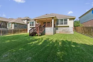 133 Kirkhill St, Hutto, TX 78634 - Photo 32