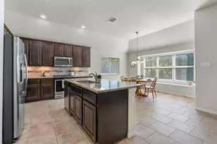 133 Kirkhill St, Hutto, TX 78634 - Photo 14