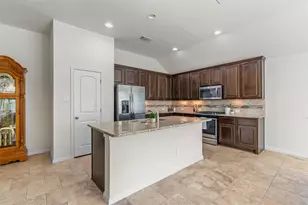 133 Kirkhill St, Hutto, TX 78634 - Photo 12