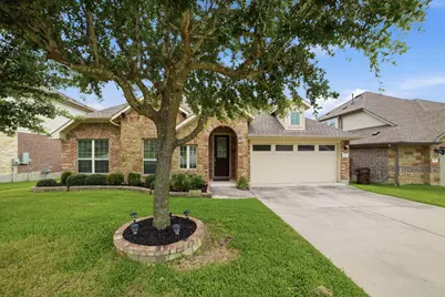 133 Kirkhill Street, Hutto, TX 78634 - Photo 2