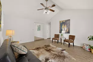 1004 Speer Ln, Austin, TX 78745 - Photo 10