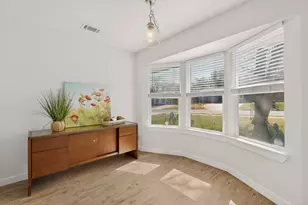 1004 Speer Ln, Austin, TX 78745 - Photo 16